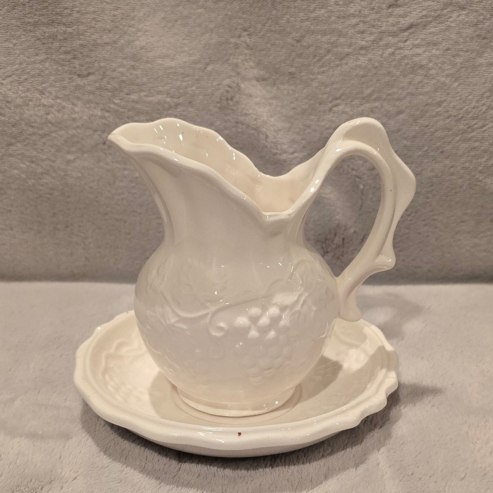 Vintage‎ Enesco White Ceramic Pitcher and Saucer Set Embossed Grapes Japan